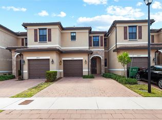 10945 W 33rd Ct #10945, Hialeah, FL 33018