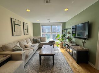659 1st St APT 303, Hoboken, NJ 07030