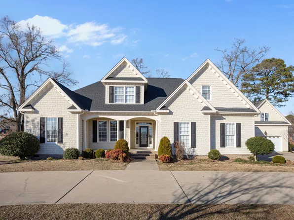 111 Old Mill Dr, Angier, NC 27501