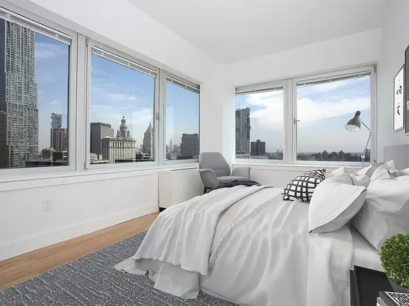 200 Water St, New York, NY