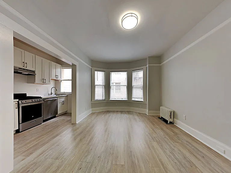 381 Turk St. — Photo 3