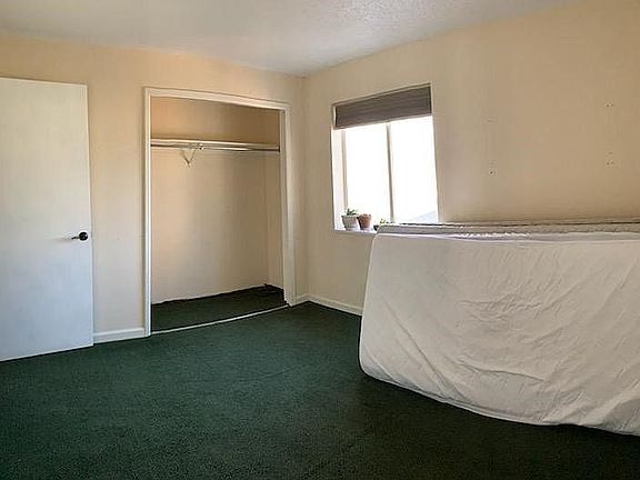 Bedroom #3 - Up