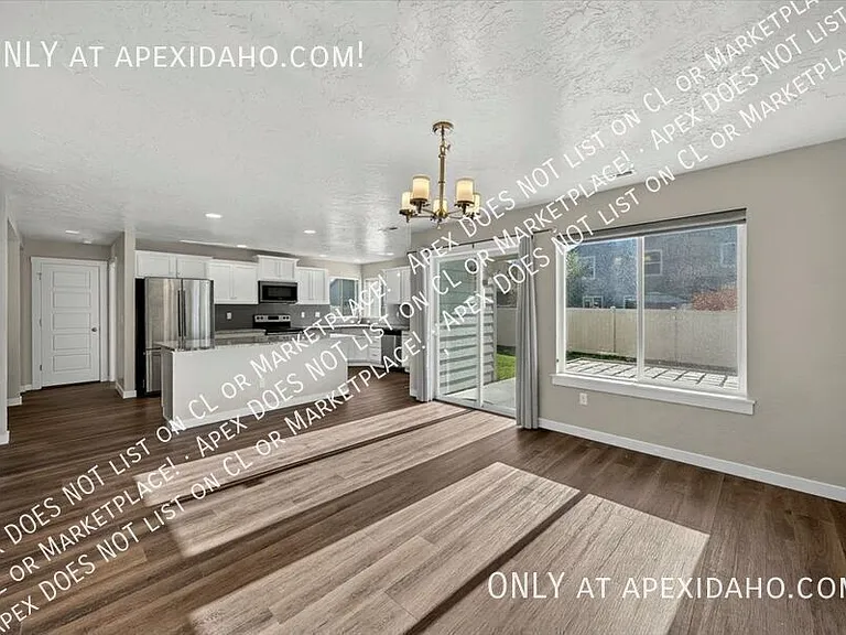5095 N Maplestone Ave — Photo 12