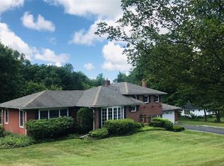 3427 Fairview Ct, Yorktown Heights, NY 10598