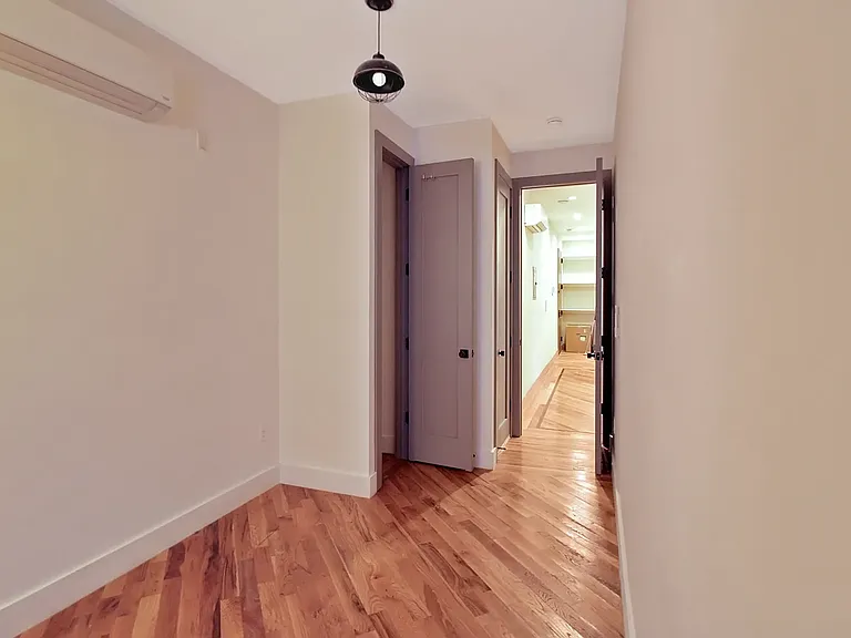 190 Utica Ave #4B — Photo 5