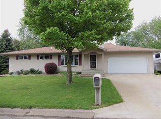 3607 Engel Dr, Valparaiso, IN 46383