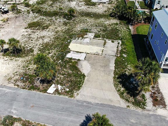 3rd image of 108 S 32nd St