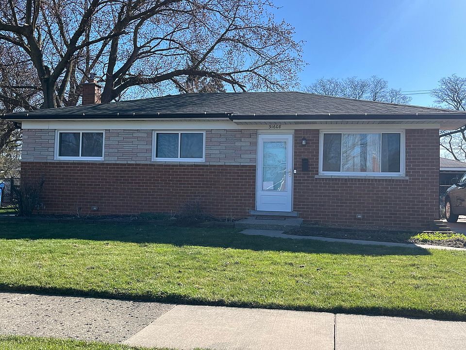 1st image of 31608 Gloede Dr