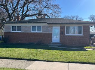 31608 Gloede Dr, Warren, MI