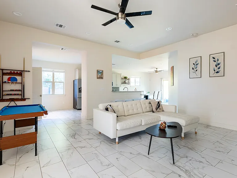21513 Santa Carlo Ave — Photo 6