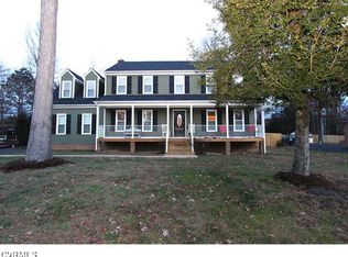 10219 Salem Oaks Pl, North Chesterfield, VA 23237