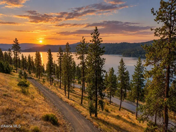 10 S Dusk Ct, Harrison, ID 83833