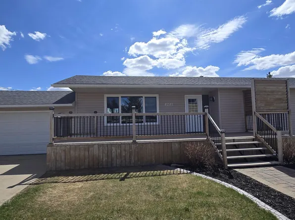 4241 48a St, Vegreville, AB T9C 1B2
