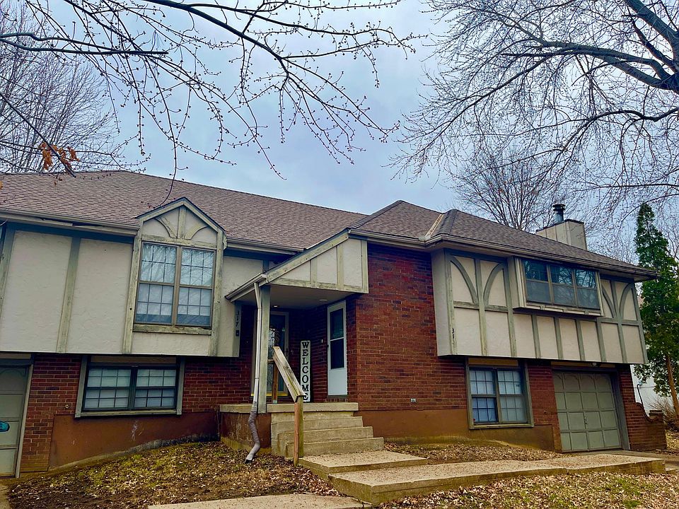 1st image of 317 NW Highland Ln #317