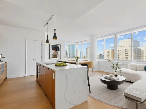 420 East 54th Street PH06 image 1 of 33