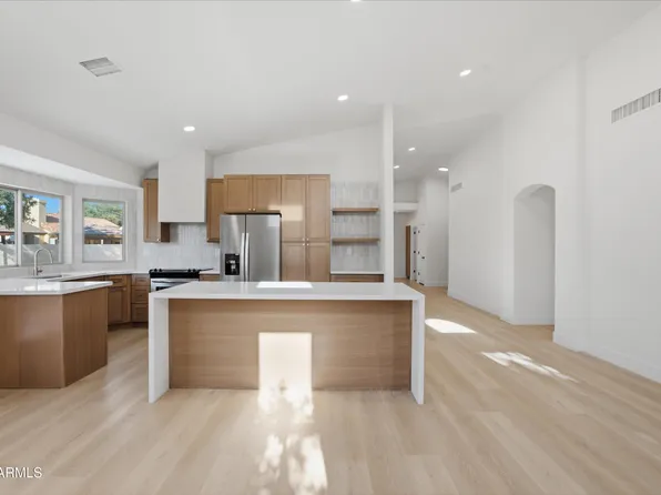 2405 W GREGG Drive, Chandler, AZ 85224