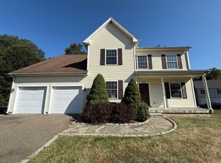 123 Hidden Valley Dr, Meriden, CT 06451