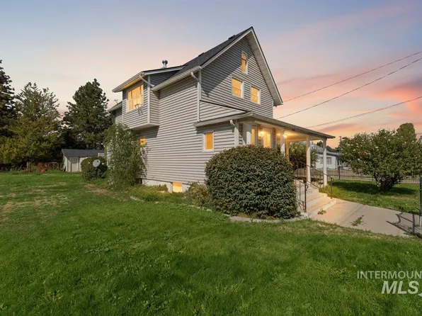 2204 S Montana Ave, Caldwell, ID 83605