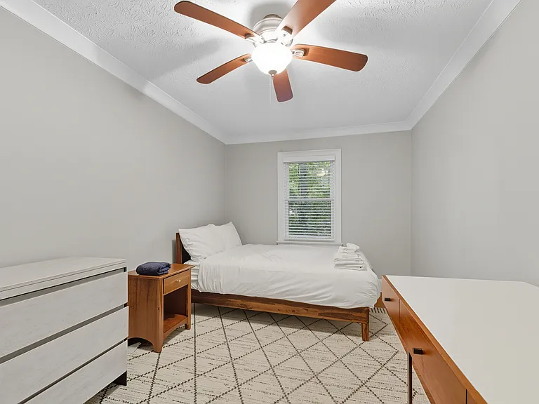 4541 Coopers Creek Pl SE — Photo 16