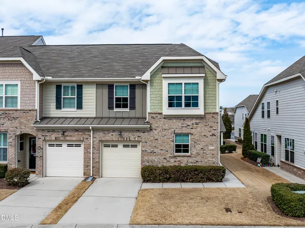9318 Lennox Laurel Cir, Raleigh, NC 27617