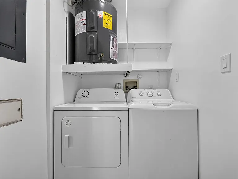 201 E Palm St #203 — Photo 12
