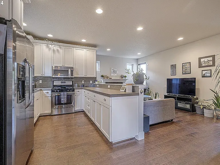 10036 N Midway Ave — Photo 13