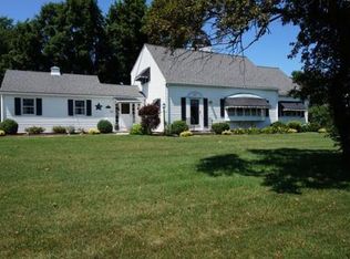 280 Porter Rd, East Longmeadow, MA 01028