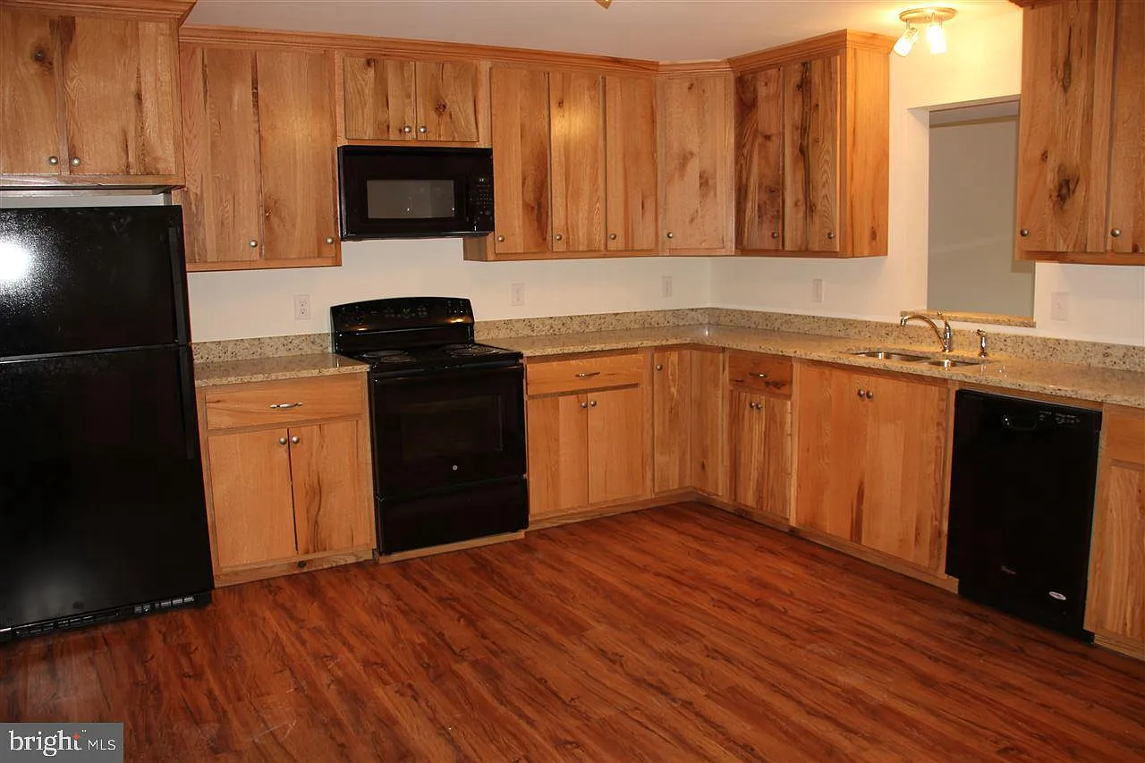2 bed, 1440 sqft, $1,650 — Photo 4
