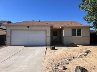 411 Wasatch Cir, Fernley, NV 89408