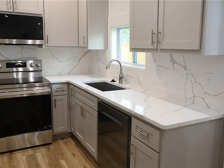 5120 Railroad Ave — Photo 15