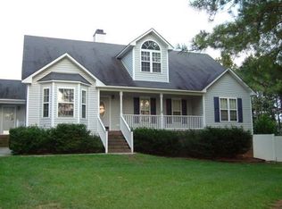 110 Creekbend Cir, Clayton, NC 27527