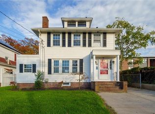 86 Pontiac Ave, Providence, RI 02907
