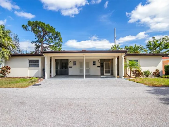 6205 Greenview Dr #129, Sarasota, FL 34231