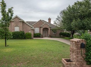 111 Honeysuckle Dr, Justin, TX 76247
