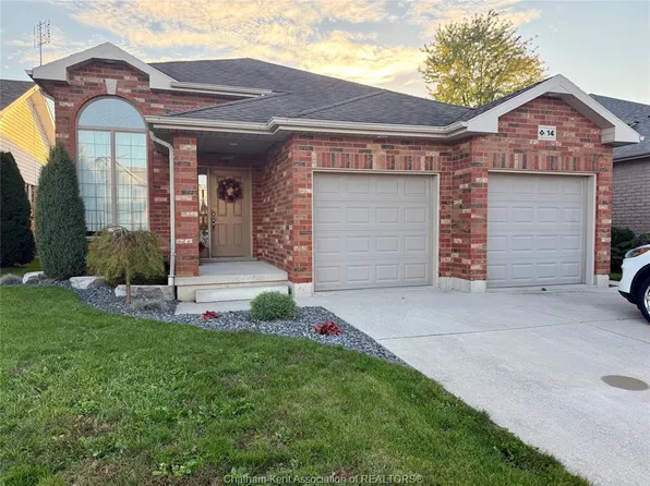 14 Smithfield Cir, Chatham Kent, ON N7L 5R5