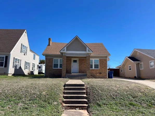 1409 S 17th St, Chickasha, OK 73018