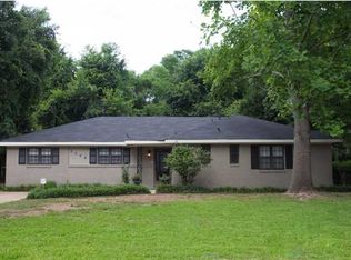 3726 Honeysuckle Rd, Montgomery, AL 36109