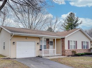 155 Vin Gate Dr, Rochester, NY 14616