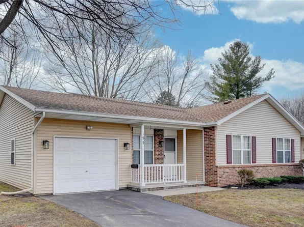 155 Vin Gate Dr, Rochester, NY 14616