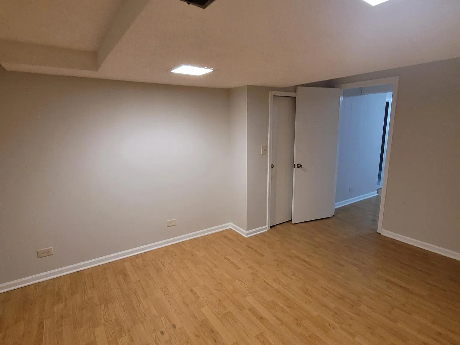 1 bed, 750 sqft, $1,500 — Photo 3