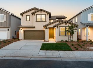 310 Huckleberry Rd S, Madera, CA 93636