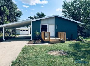 664 Greenfield Dr, Maumee, OH 43537