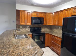 (Undisclosed Address), Fort Lauderdale, FL 33315
