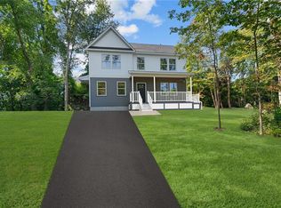 7 Norma St, Johnston, RI 02919