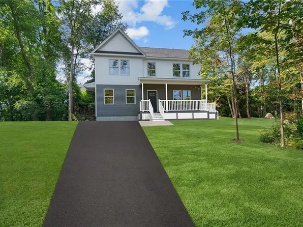 7 Norma St, Johnston, RI 02919