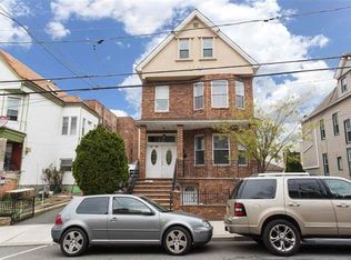 40 Cooper Pl, Weehawken, NJ 07086