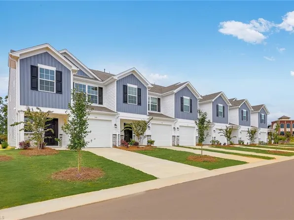 252 Plumtree Ct, King, NC 27021