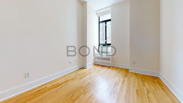 Rented by Bond New York | media 3