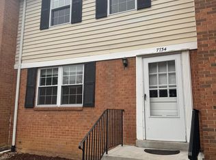 7734 Trevino Ln, Falls Church, VA 22043