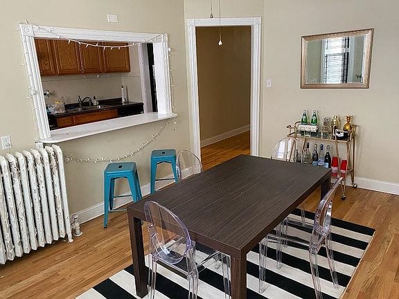 Dining room, with window to kitchen